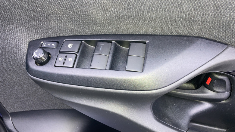 Toyota Yaris 1.5 Hybrid Dynamic 5dr CVT Hybrid Hatchback